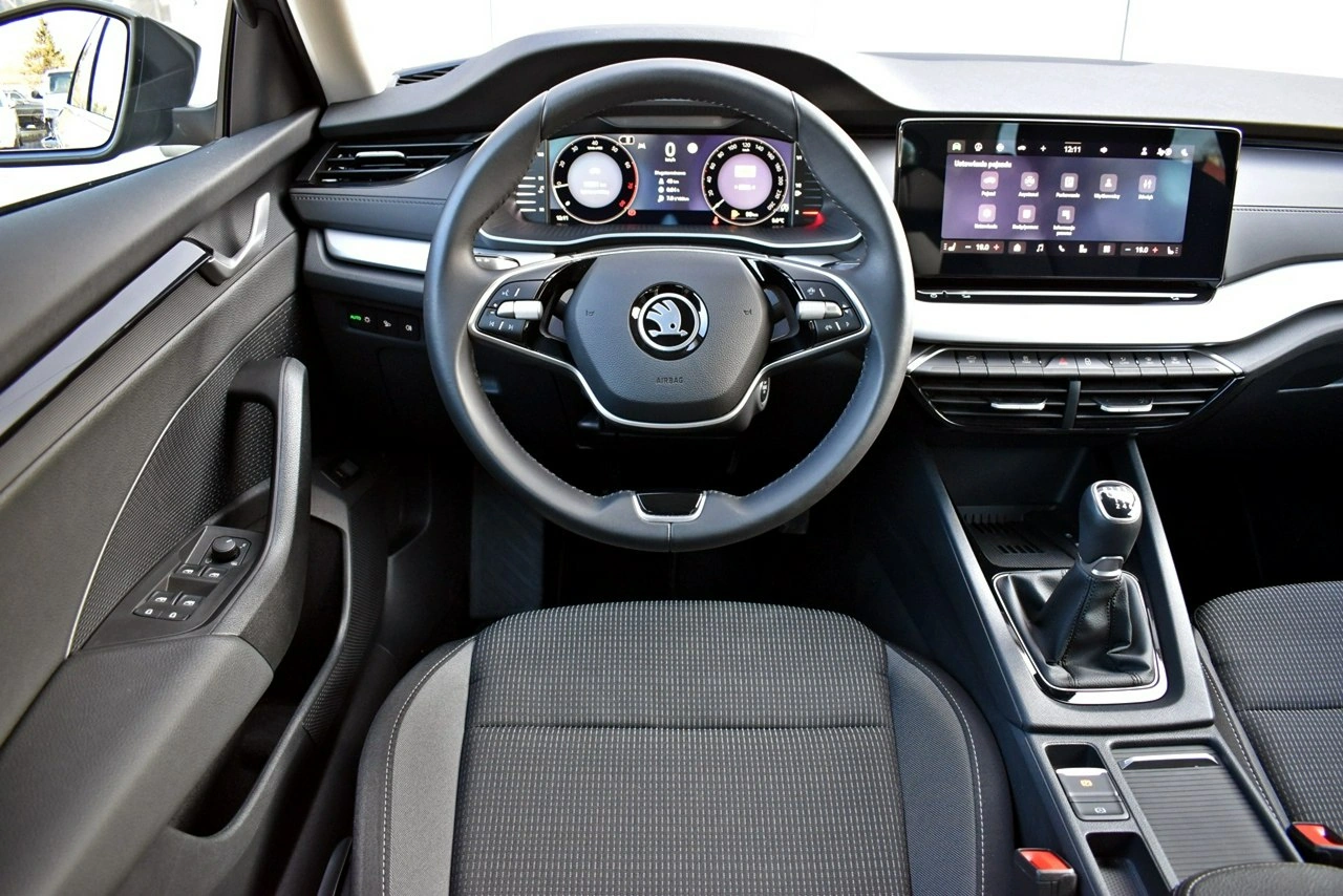 Skoda Octavia - Zdjęcie 13