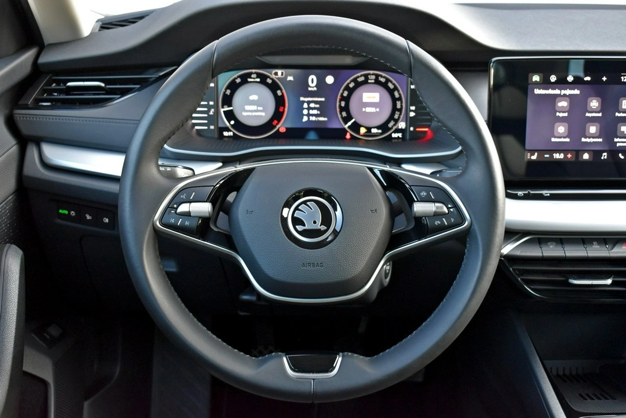 Skoda Octavia - Zdjęcie 14