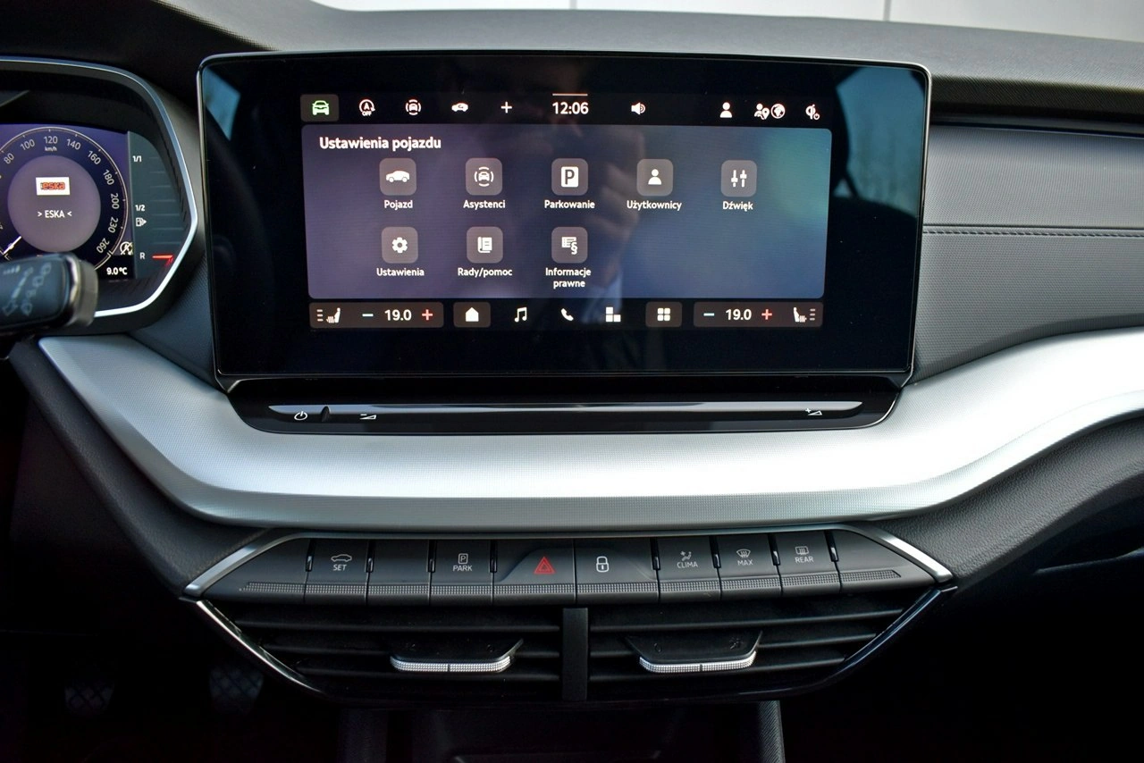 Skoda Octavia - Zdjęcie 18