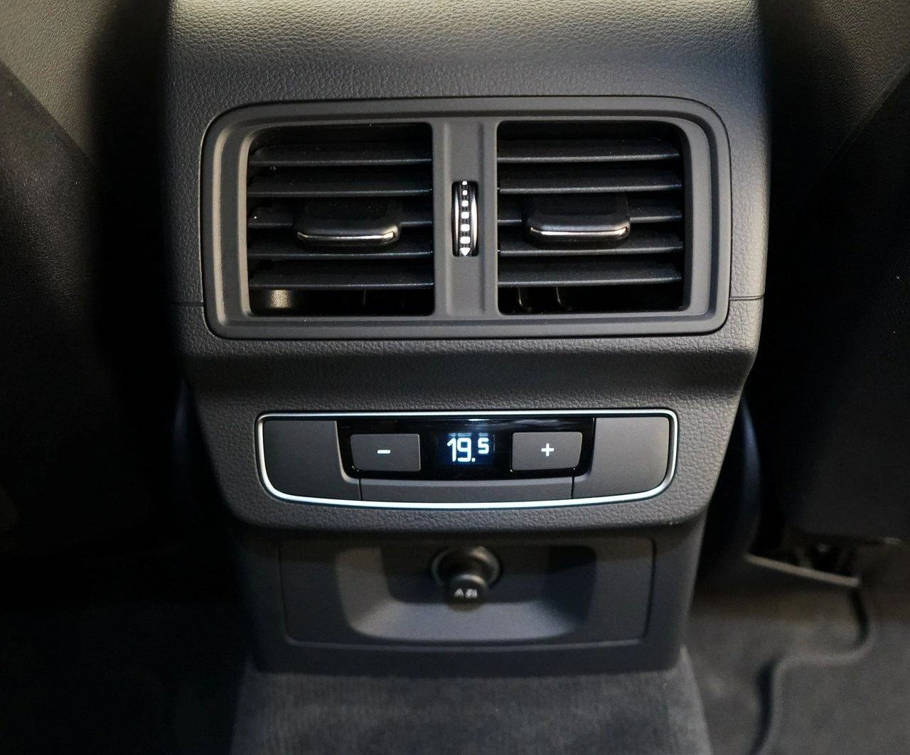 Audi Q5 - Zdjęcie 21