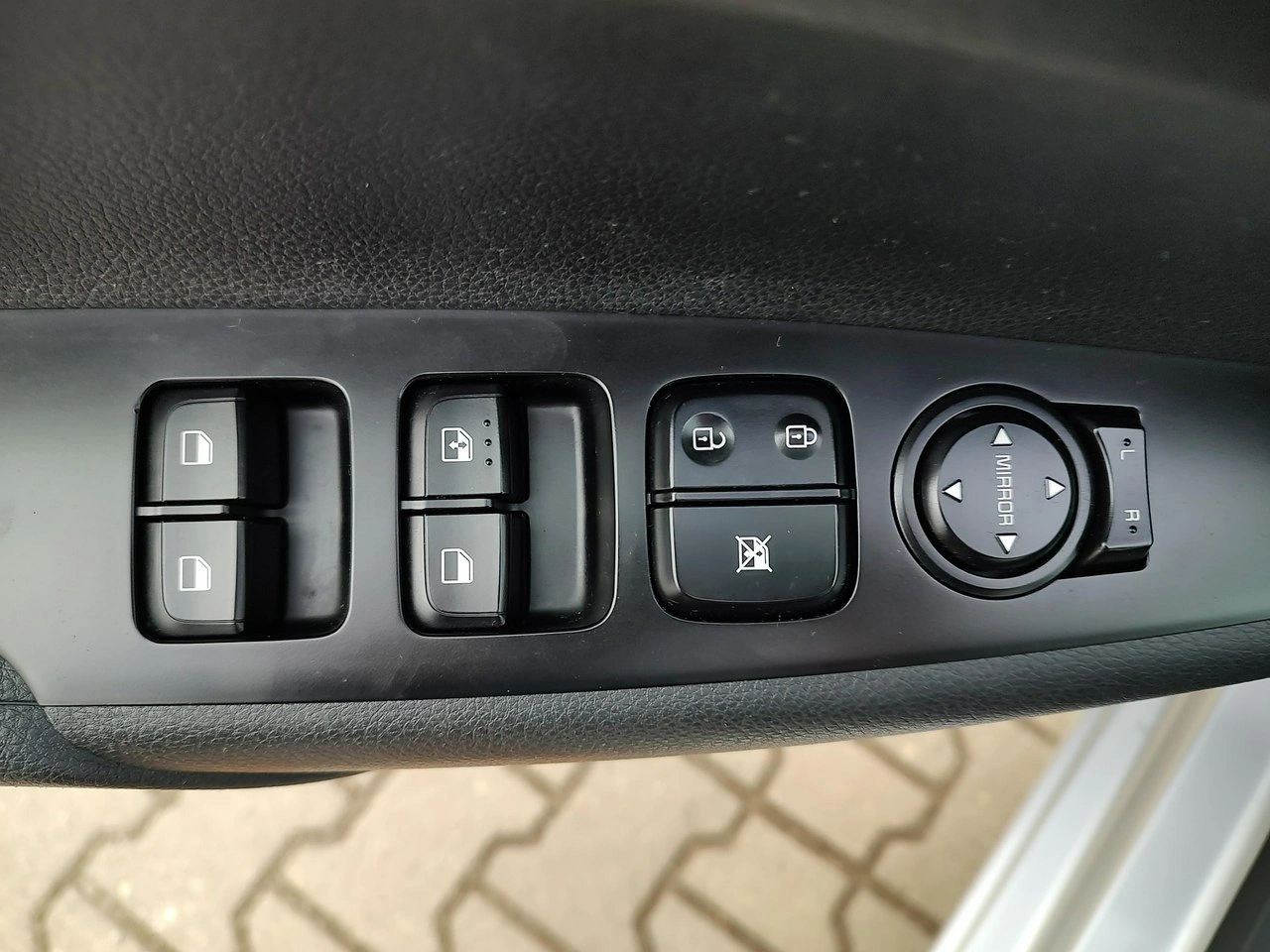 Kia Picanto - Zdjęcie 9