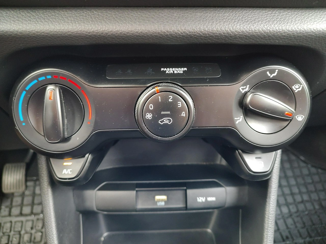 Kia Picanto - Zdjęcie 14