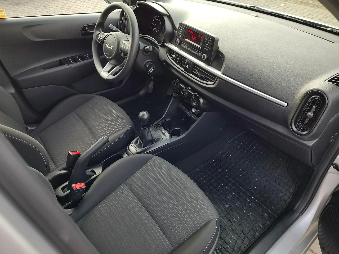 Kia Picanto - Zdjęcie 18