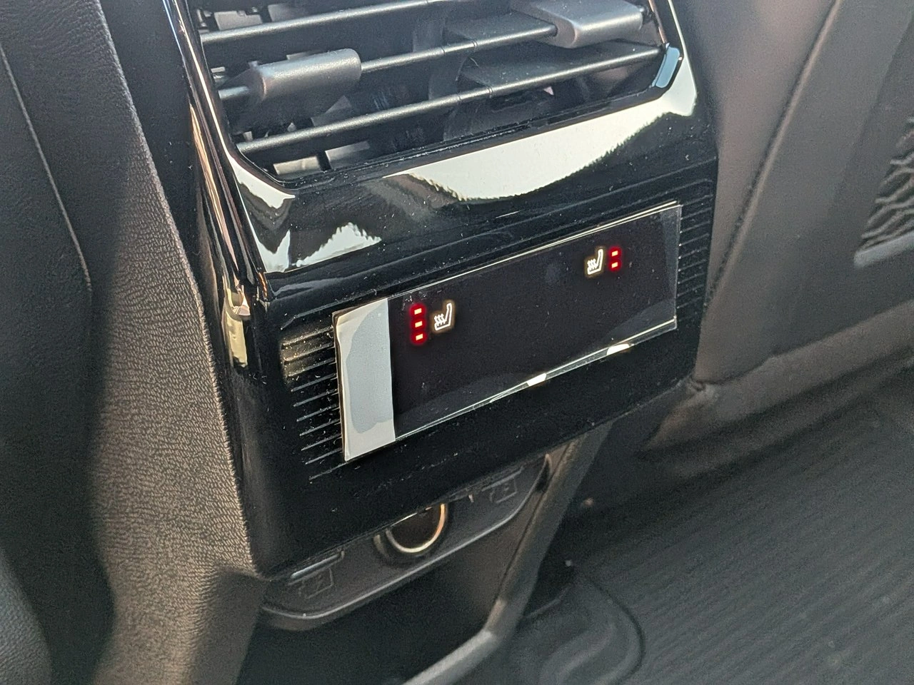 Opel Grandland - Zdjęcie 19