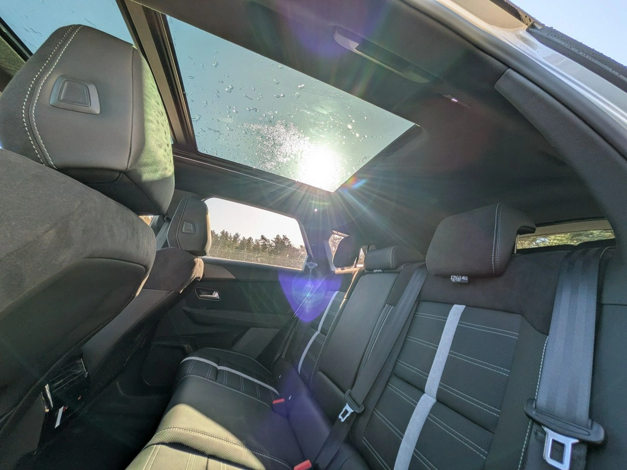 Opel Grandland - Zdjęcie 21