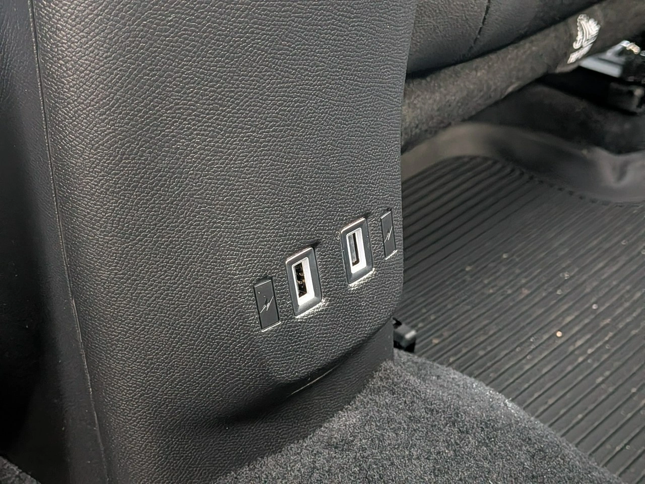 Opel Mokka - Zdjęcie 10