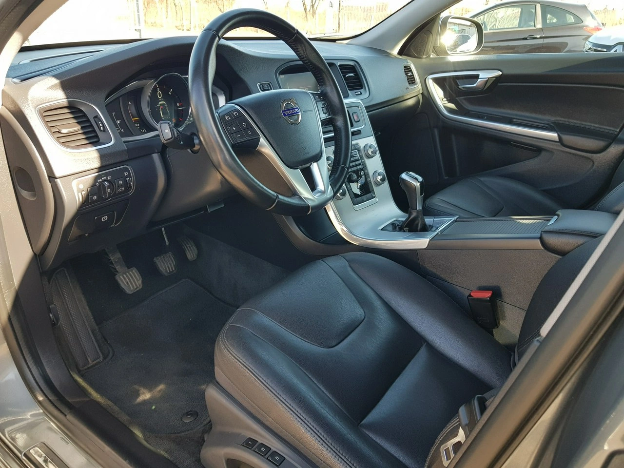 Volvo S60 - Zdjęcie 9