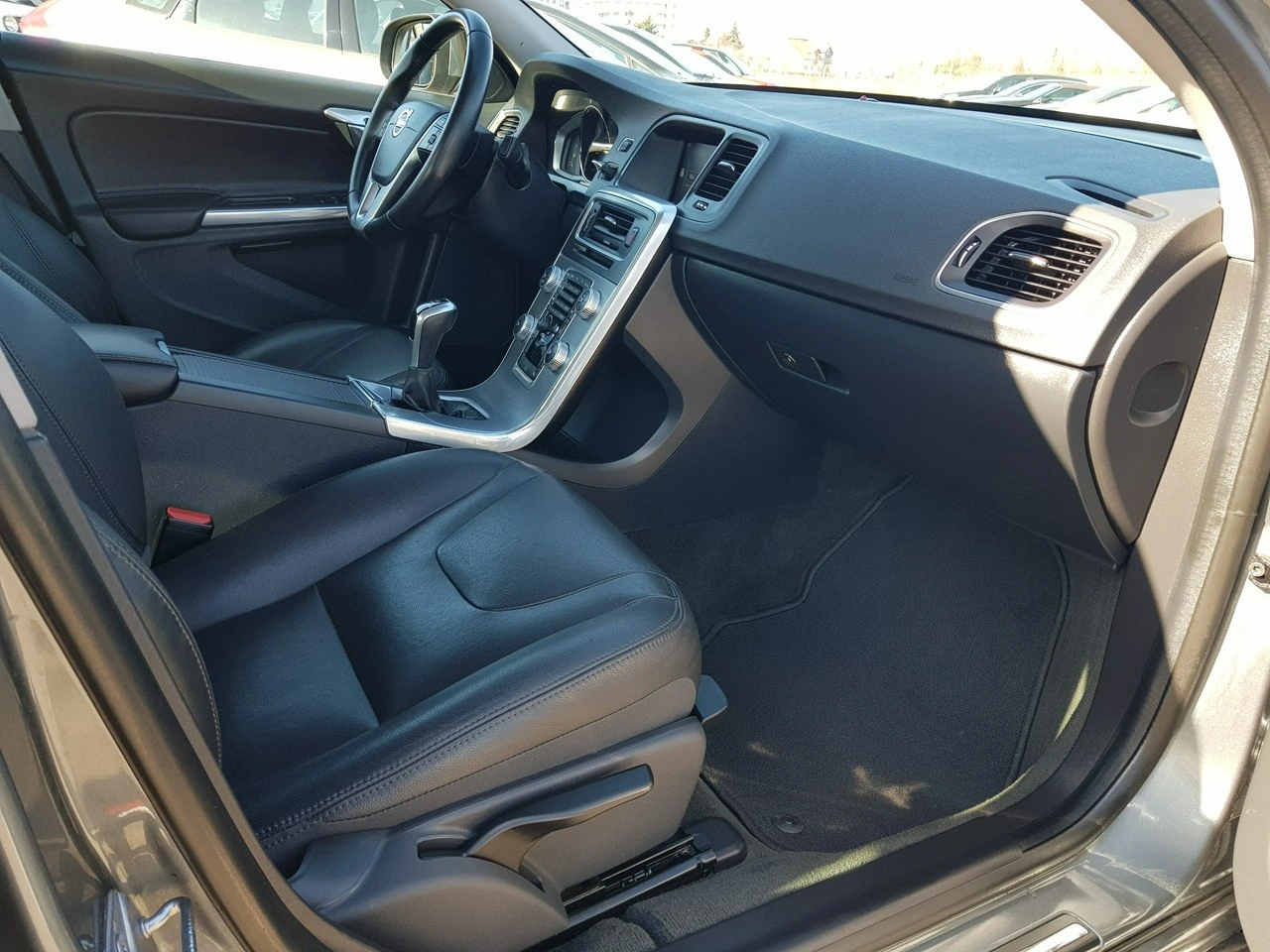 Volvo S60 - Zdjęcie 15