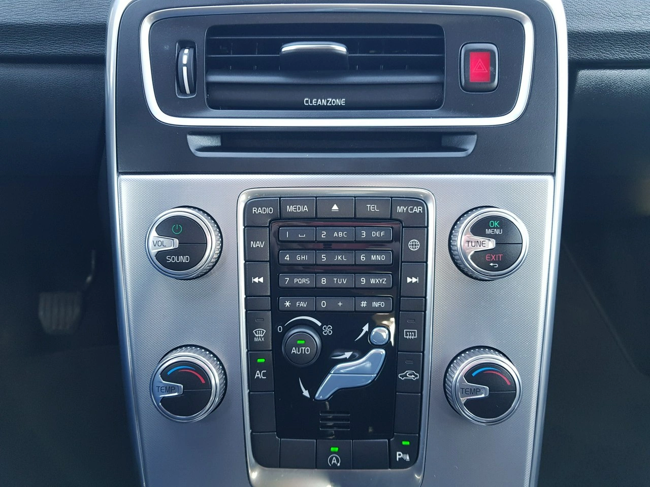 Volvo S60 - Zdjęcie 19