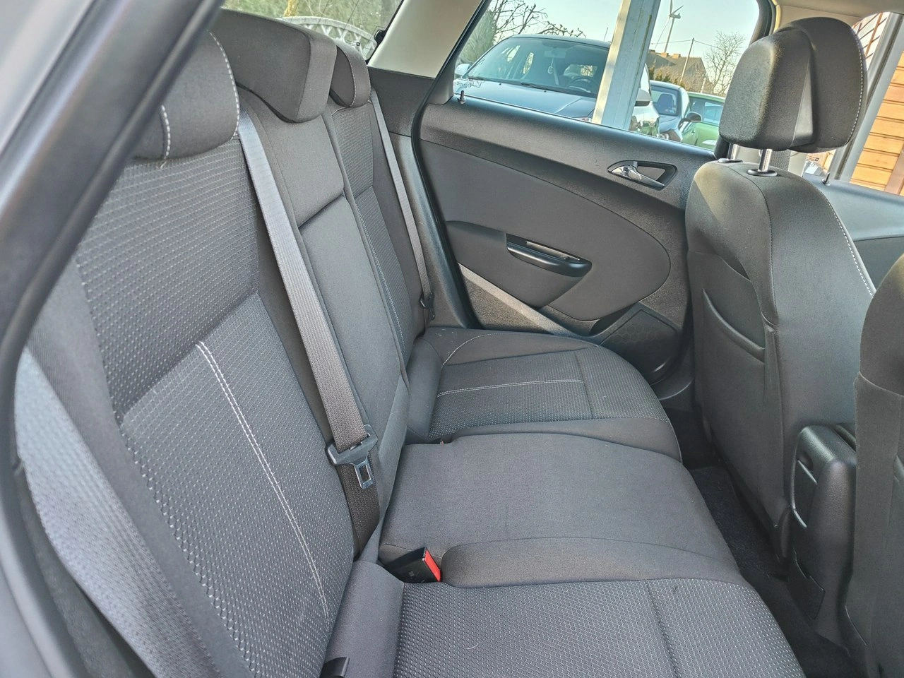 Opel Astra - Zdjęcie 23