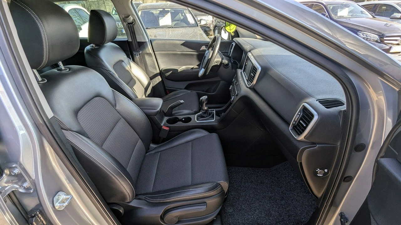 Kia Sportage - Zdjęcie 17