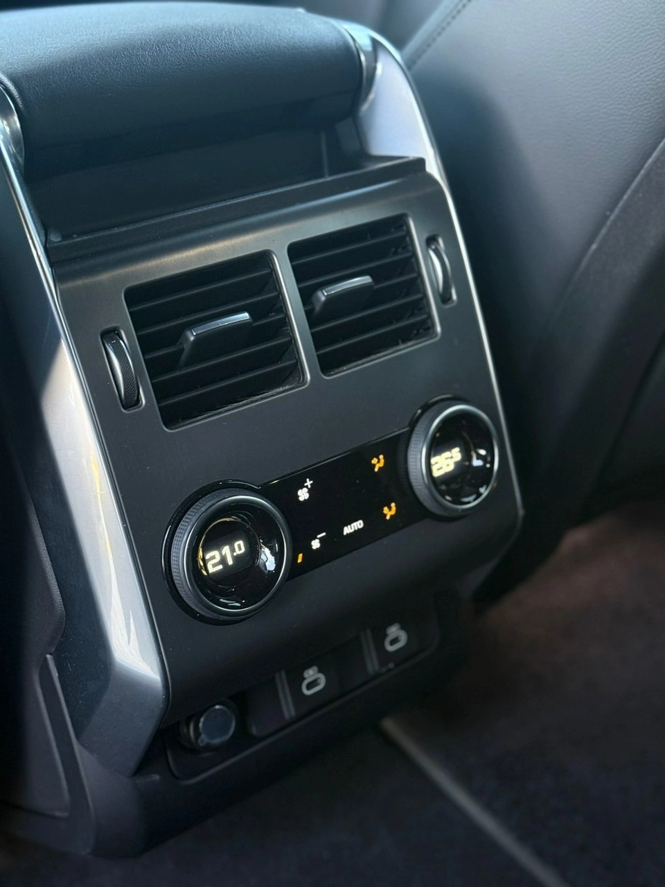 Land Rover Range Rover Sport - Zdjęcie 18