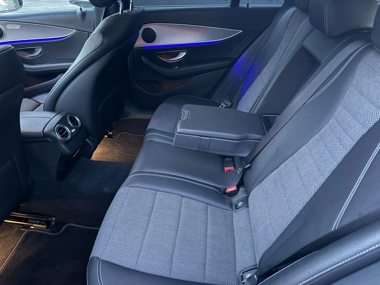 Mercedes E 200 - Zdjęcie 12