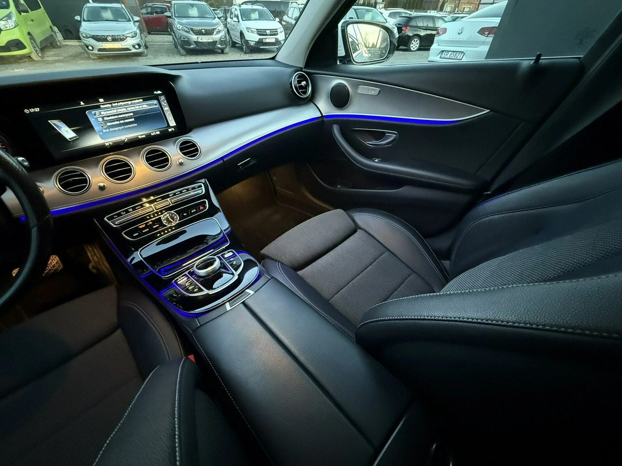 Mercedes E 200 - Zdjęcie 16