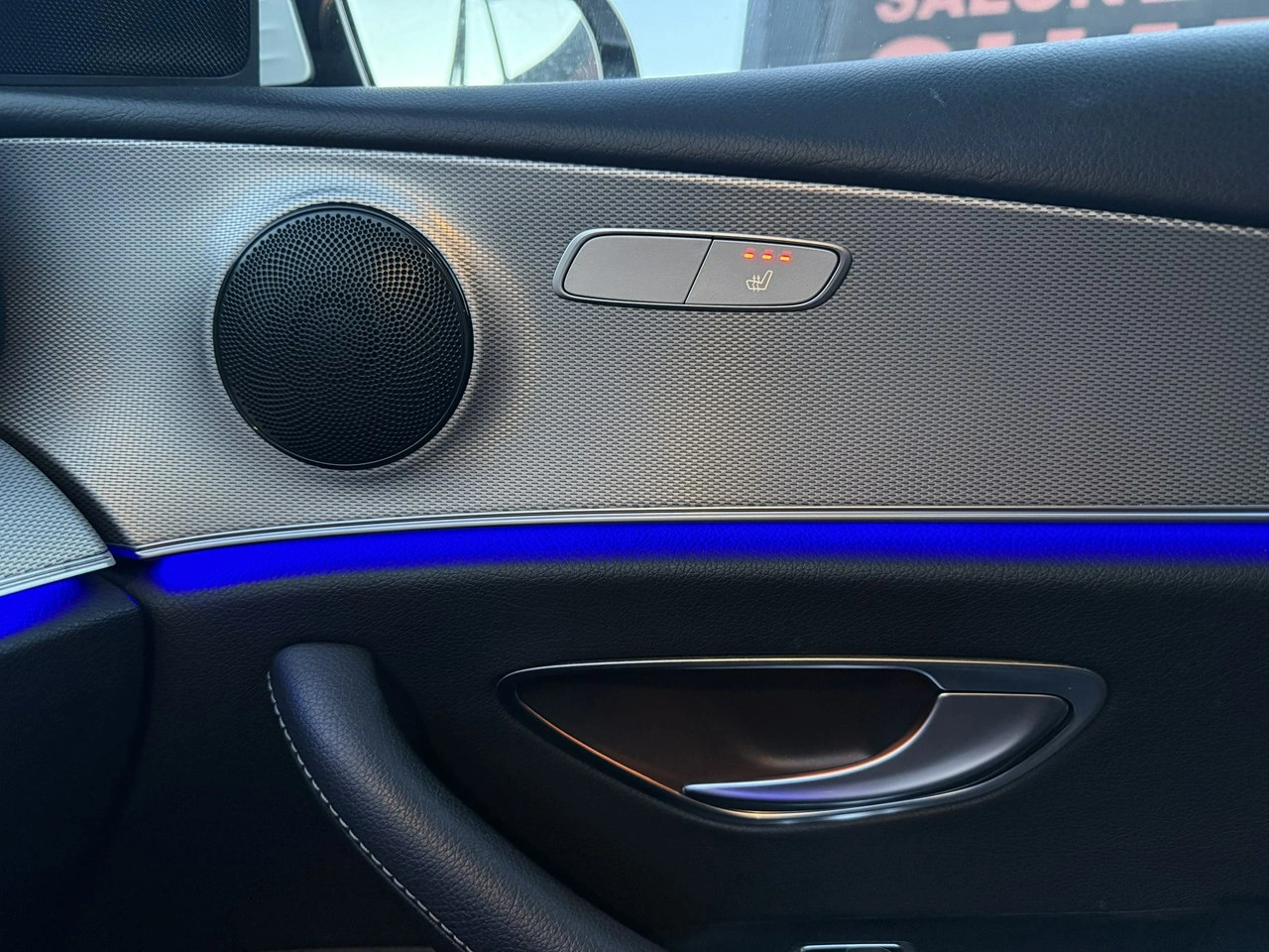 Mercedes E 200 - Zdjęcie 25