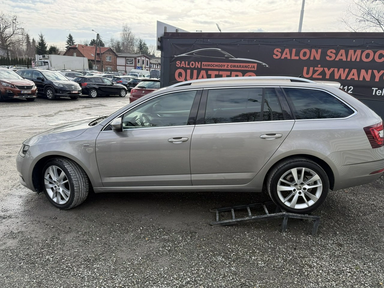 Skoda Octavia - Zdjęcie 10