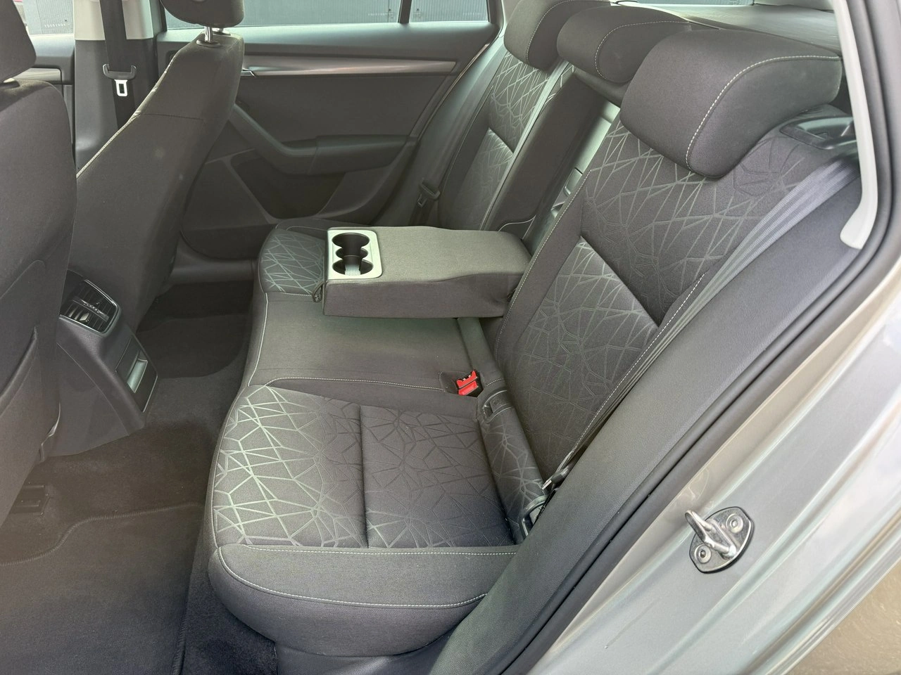 Skoda Octavia - Zdjęcie 19