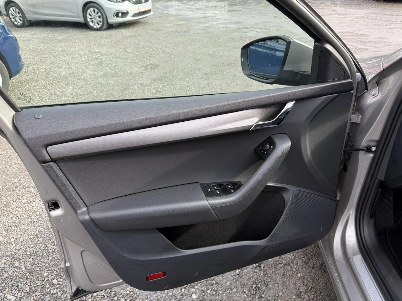 Skoda Octavia - Zdjęcie 21