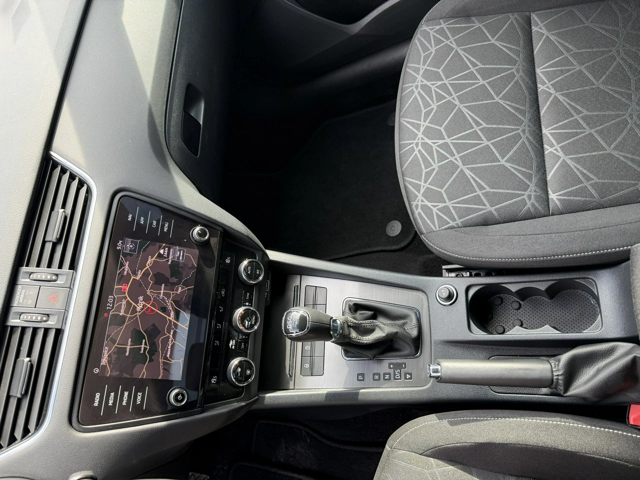 Skoda Octavia - Zdjęcie 35