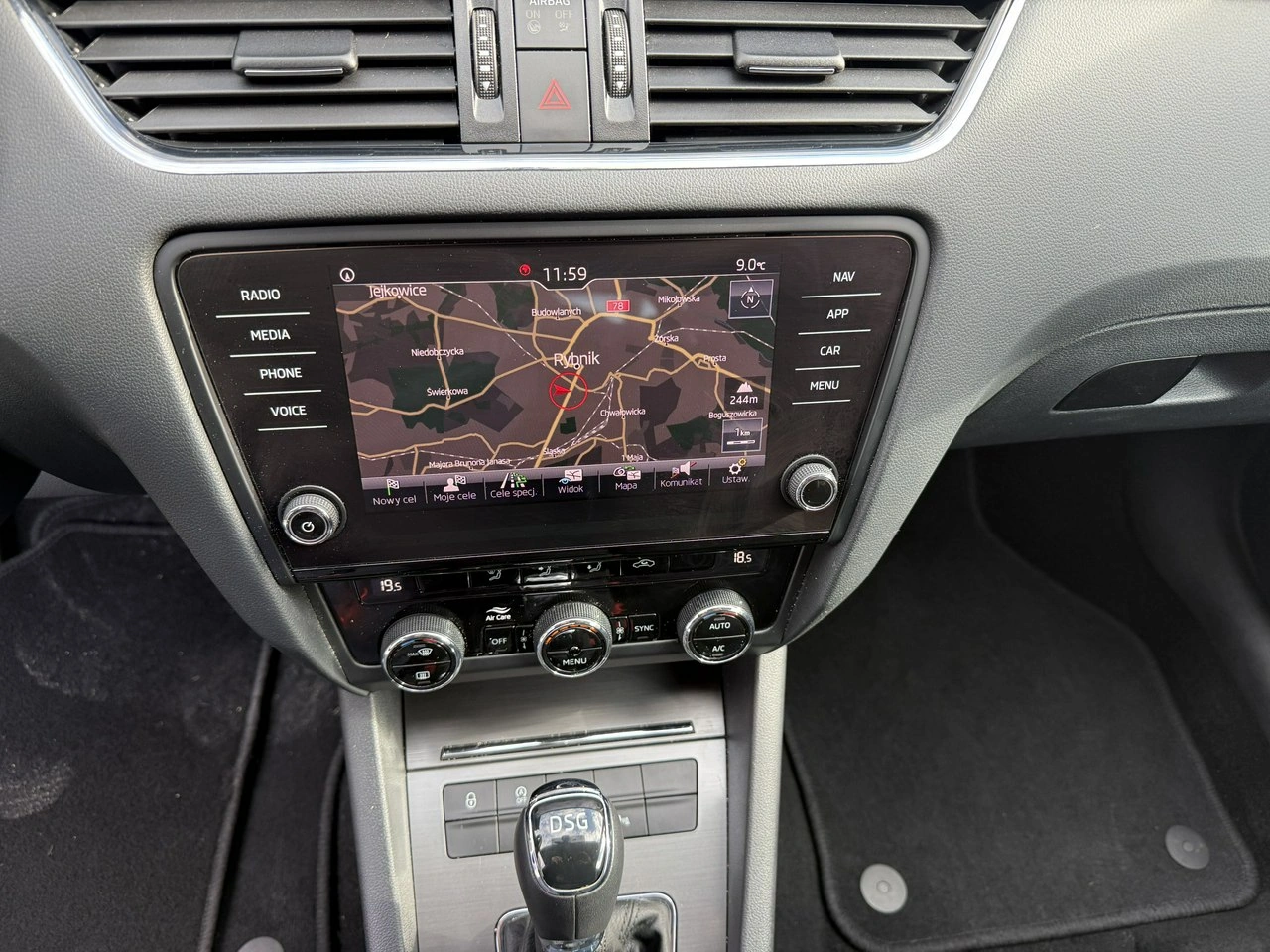 Skoda Octavia - Zdjęcie 37