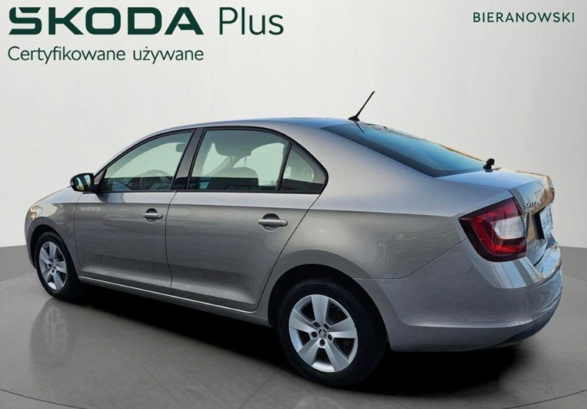 Skoda RAPID - Zdjęcie 7