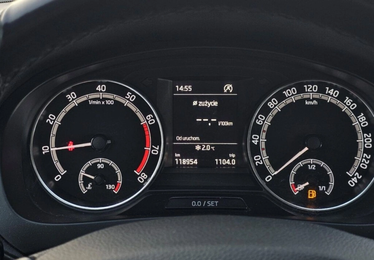 Skoda RAPID - Zdjęcie 18