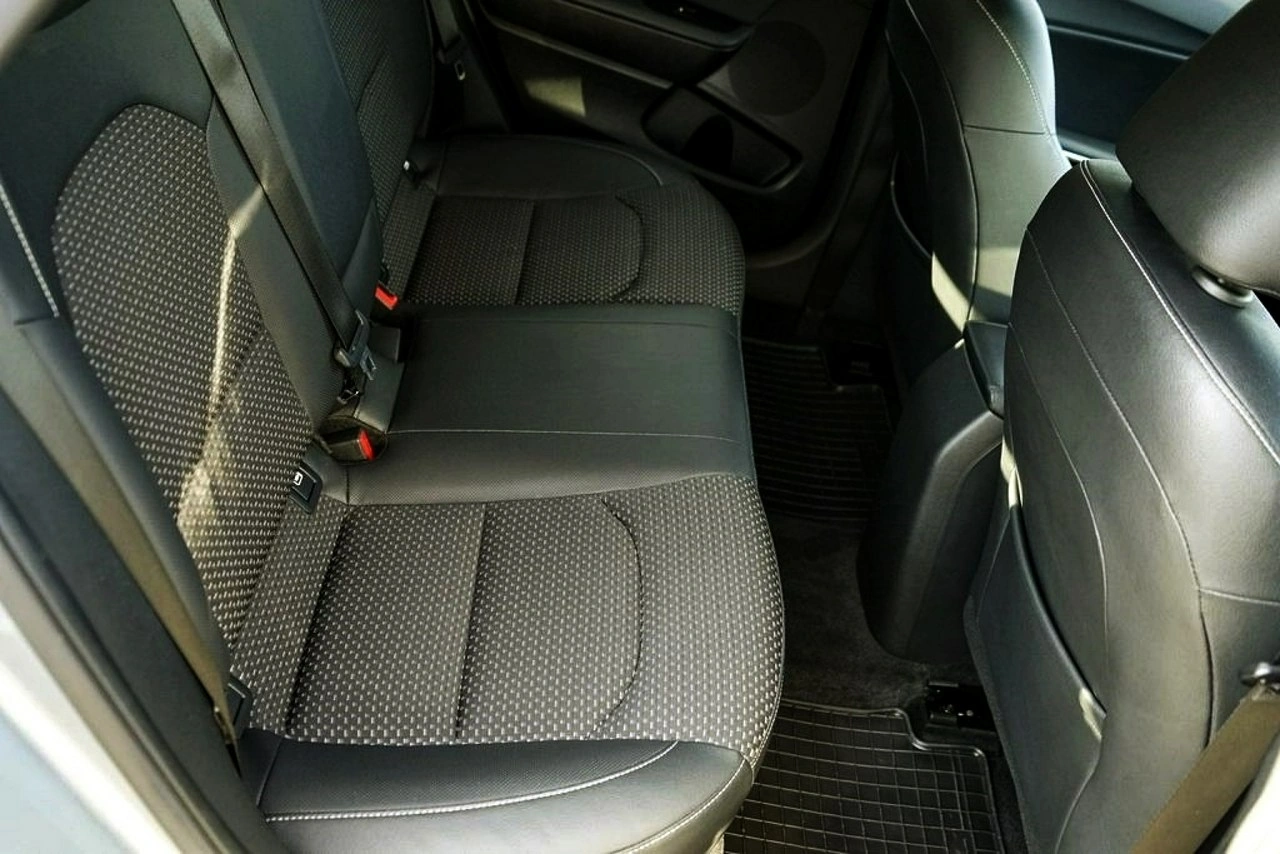 Kia Ceed - Zdjęcie 16