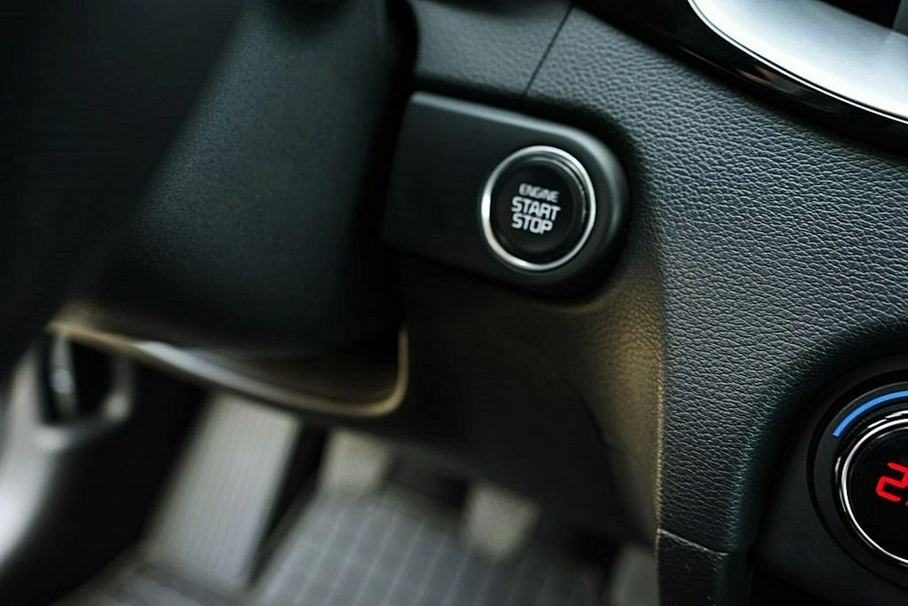 Kia Ceed - Zdjęcie 21