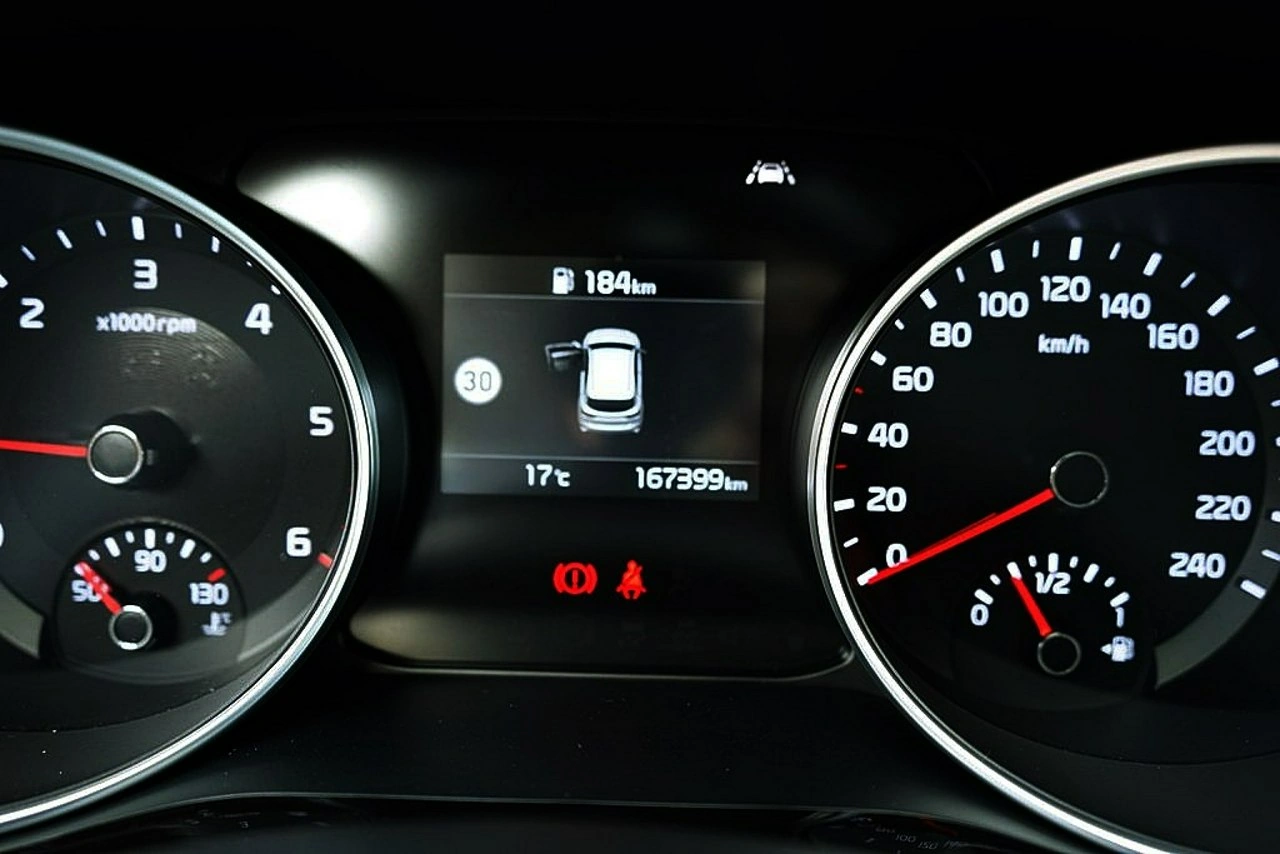 Kia Ceed - Zdjęcie 26