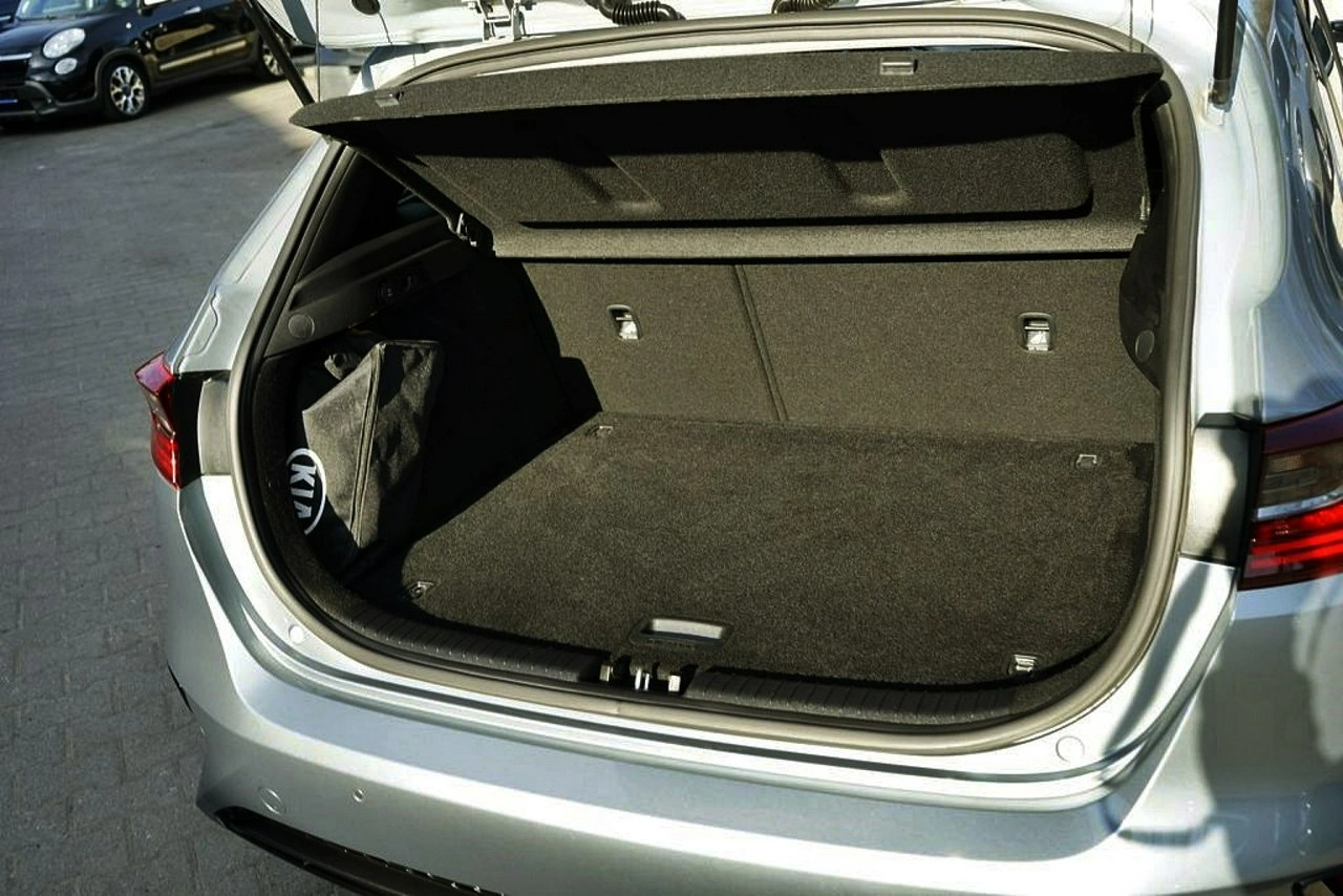 Kia Ceed - Zdjęcie 27