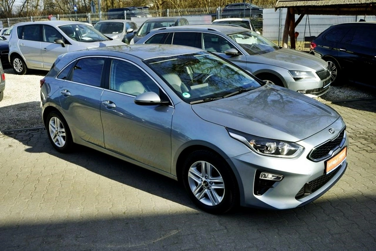 Kia Ceed - Zdjęcie 3