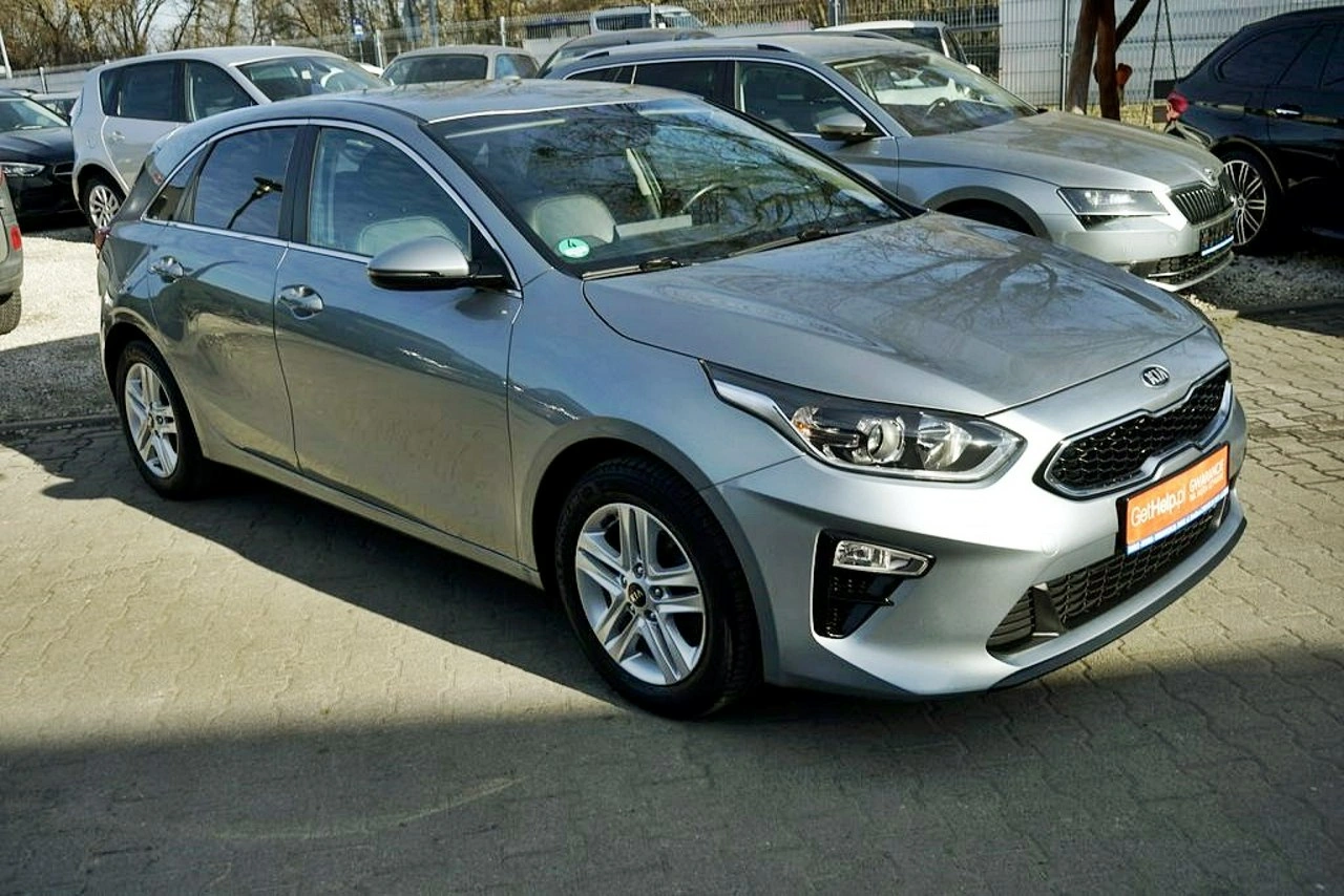Kia Ceed - Zdjęcie 4