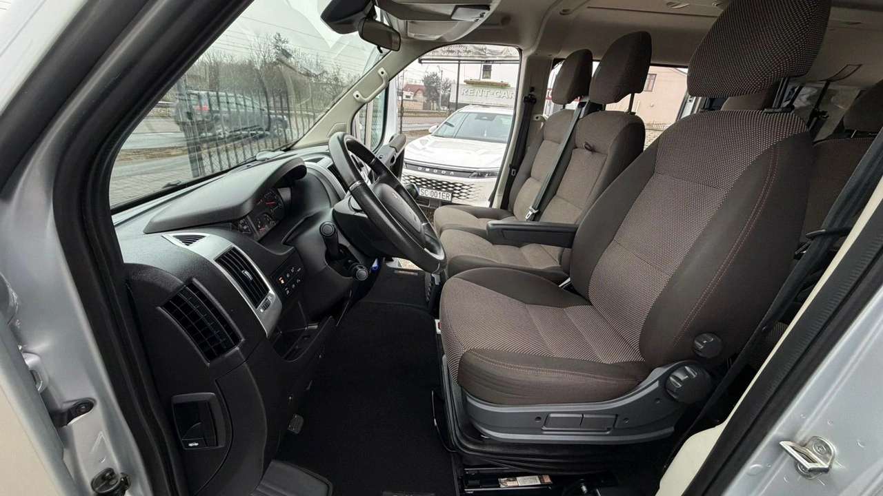 Peugeot Boxer - Zdjęcie 29