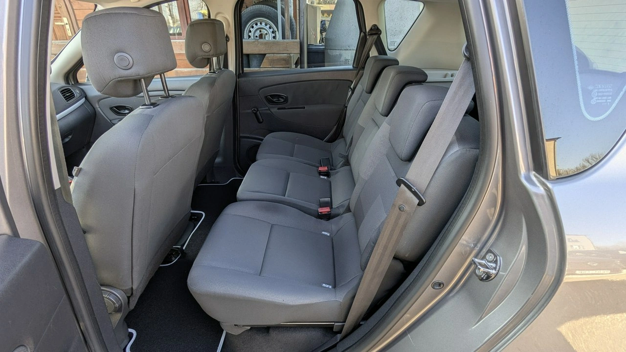 Renault Scenic - Zdjęcie 12