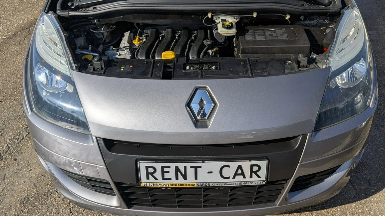 Renault Scenic - Zdjęcie 23