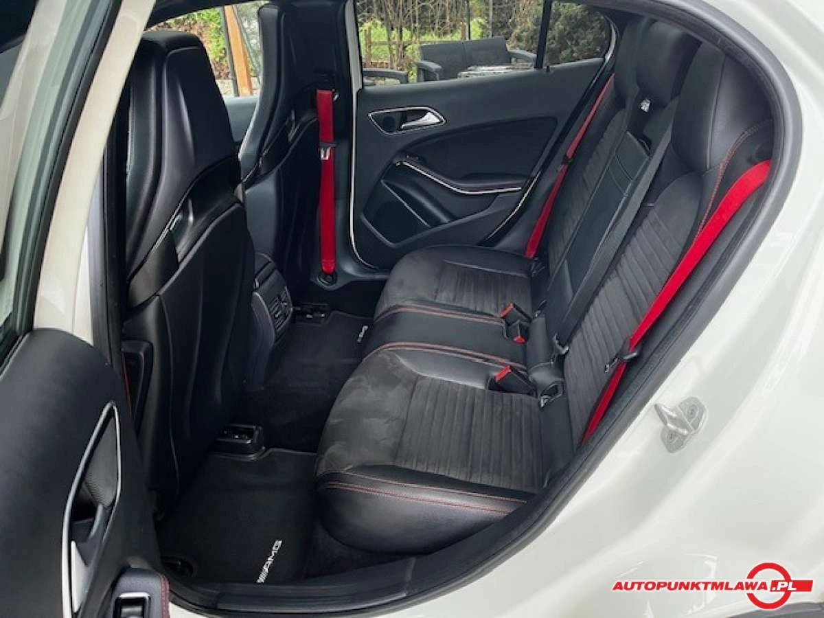 Mercedes-Benz GLA - Zdjęcie 18