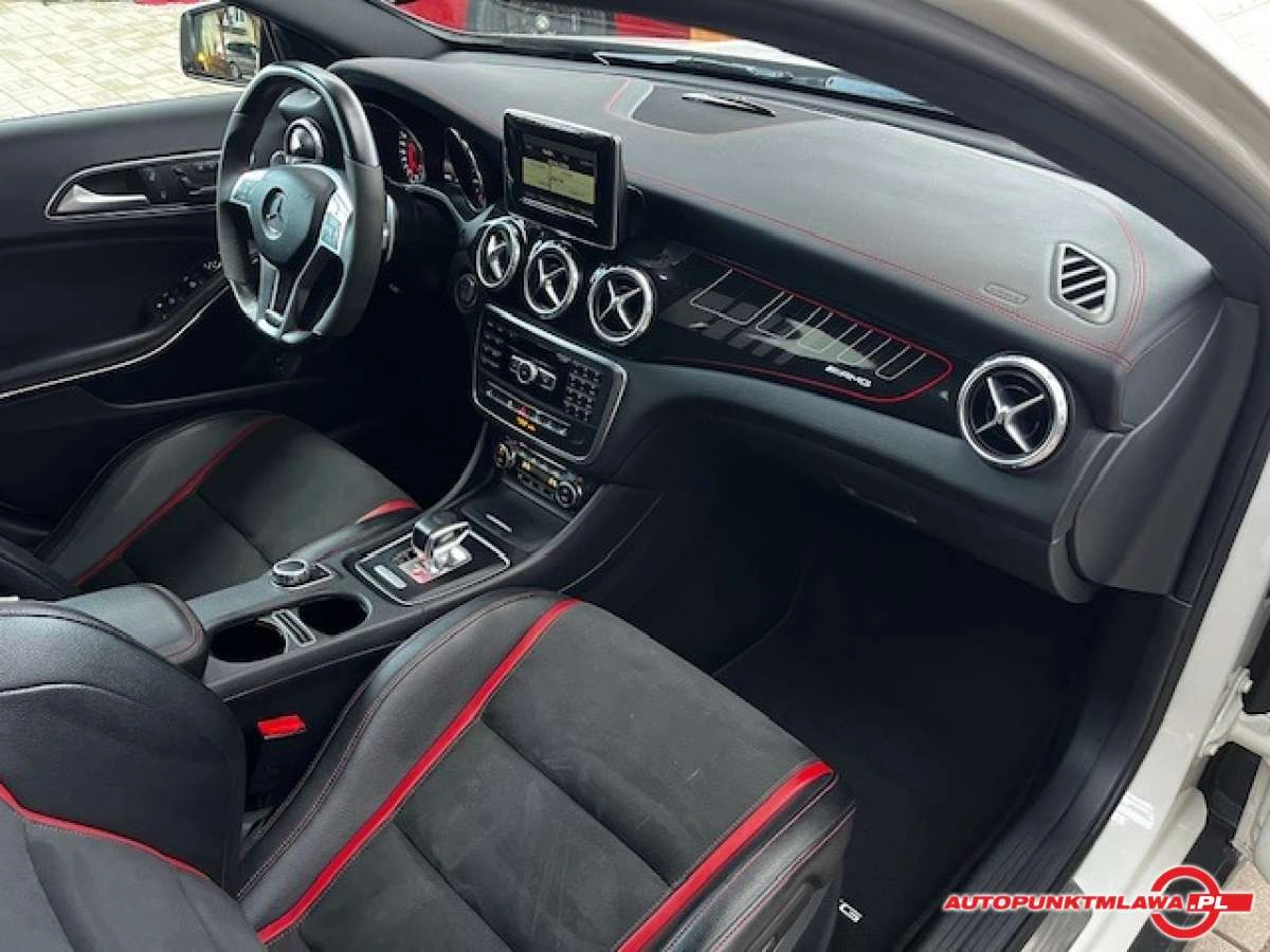 Mercedes-Benz GLA - Zdjęcie 13