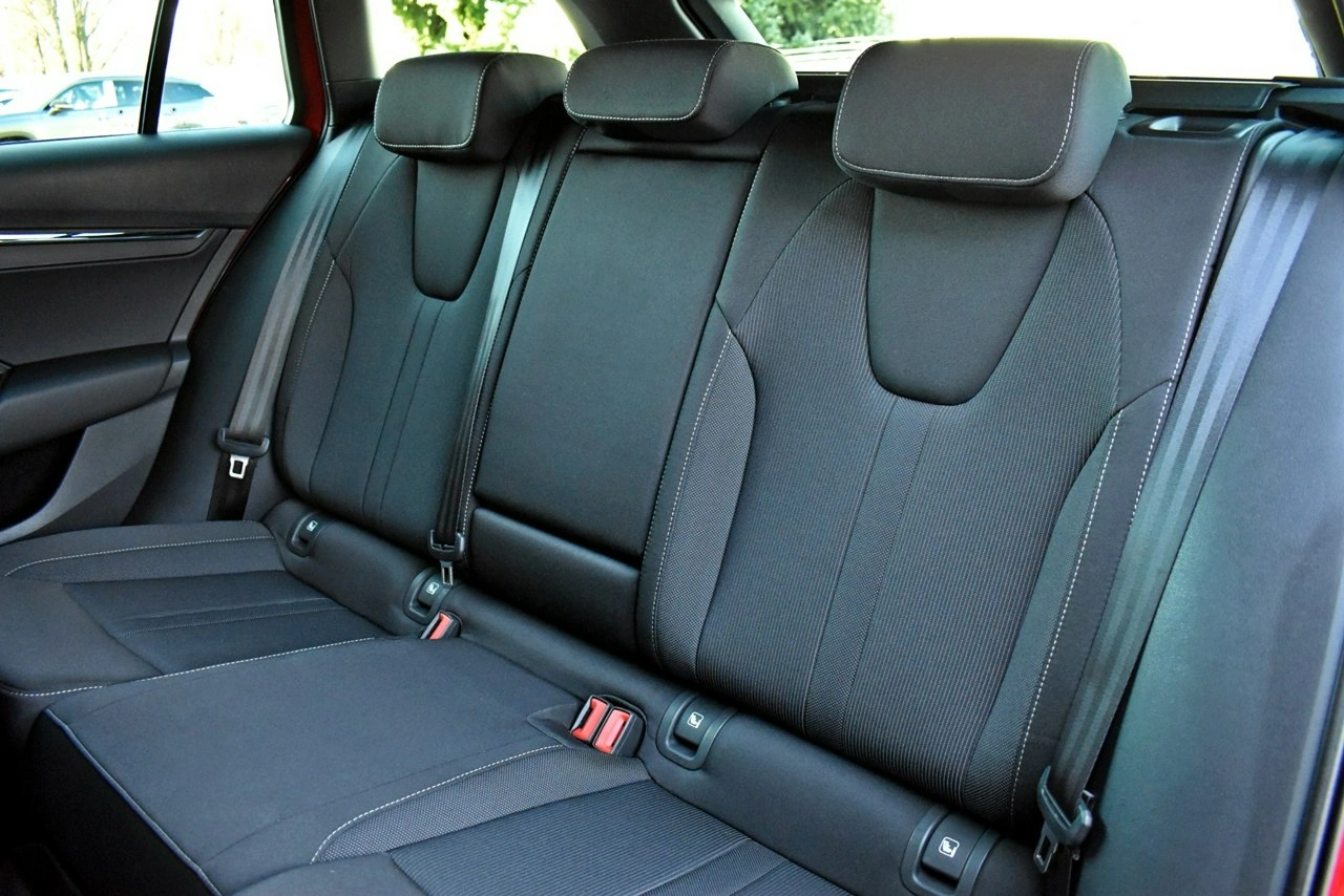 Skoda Octavia - Zdjęcie 10
