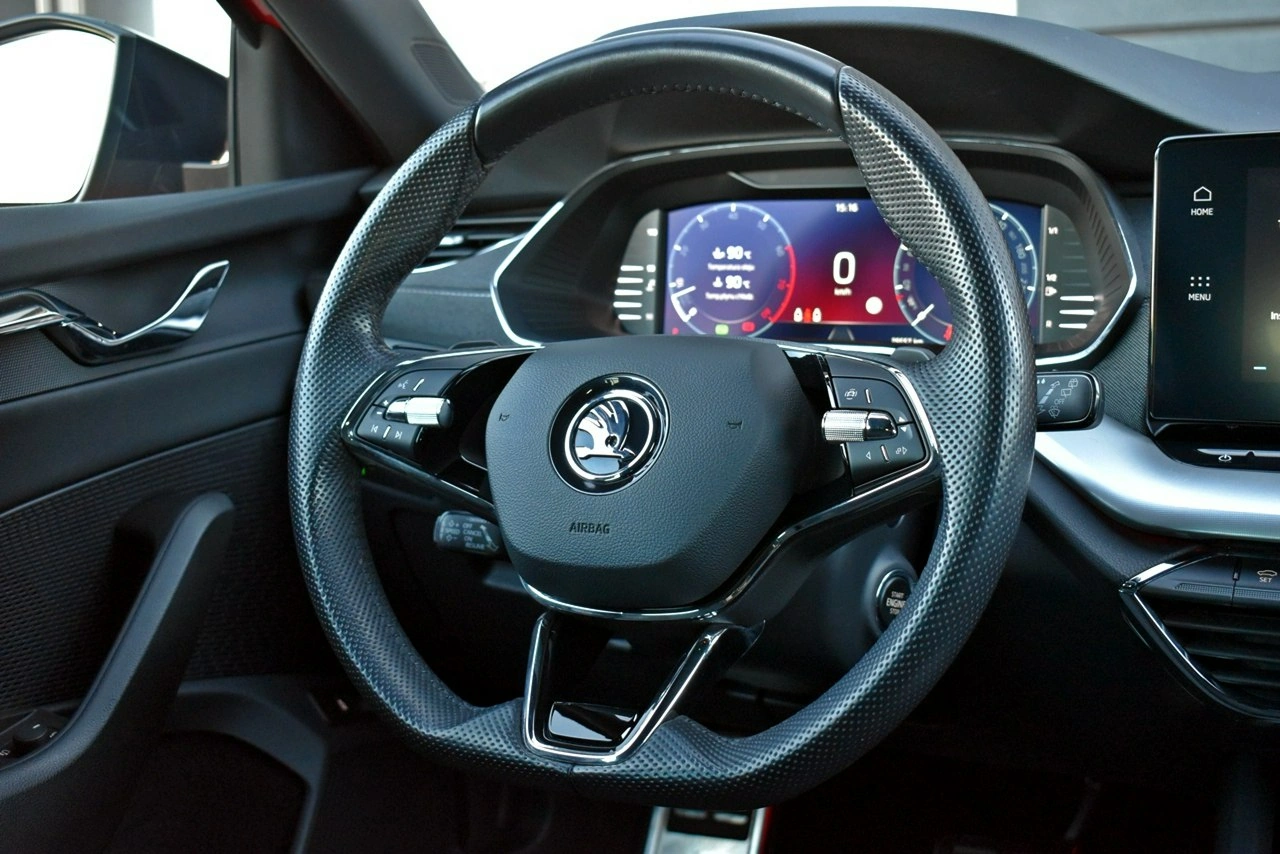 Skoda Octavia - Zdjęcie 16