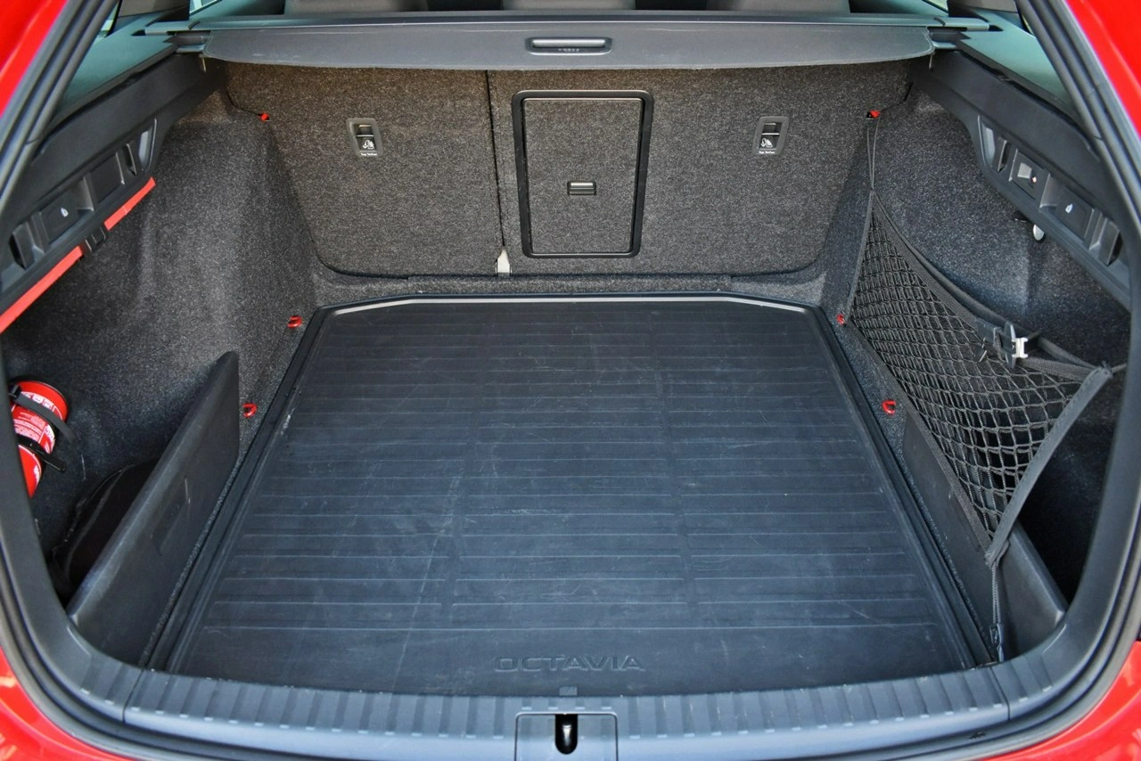 Skoda Octavia - Zdjęcie 26