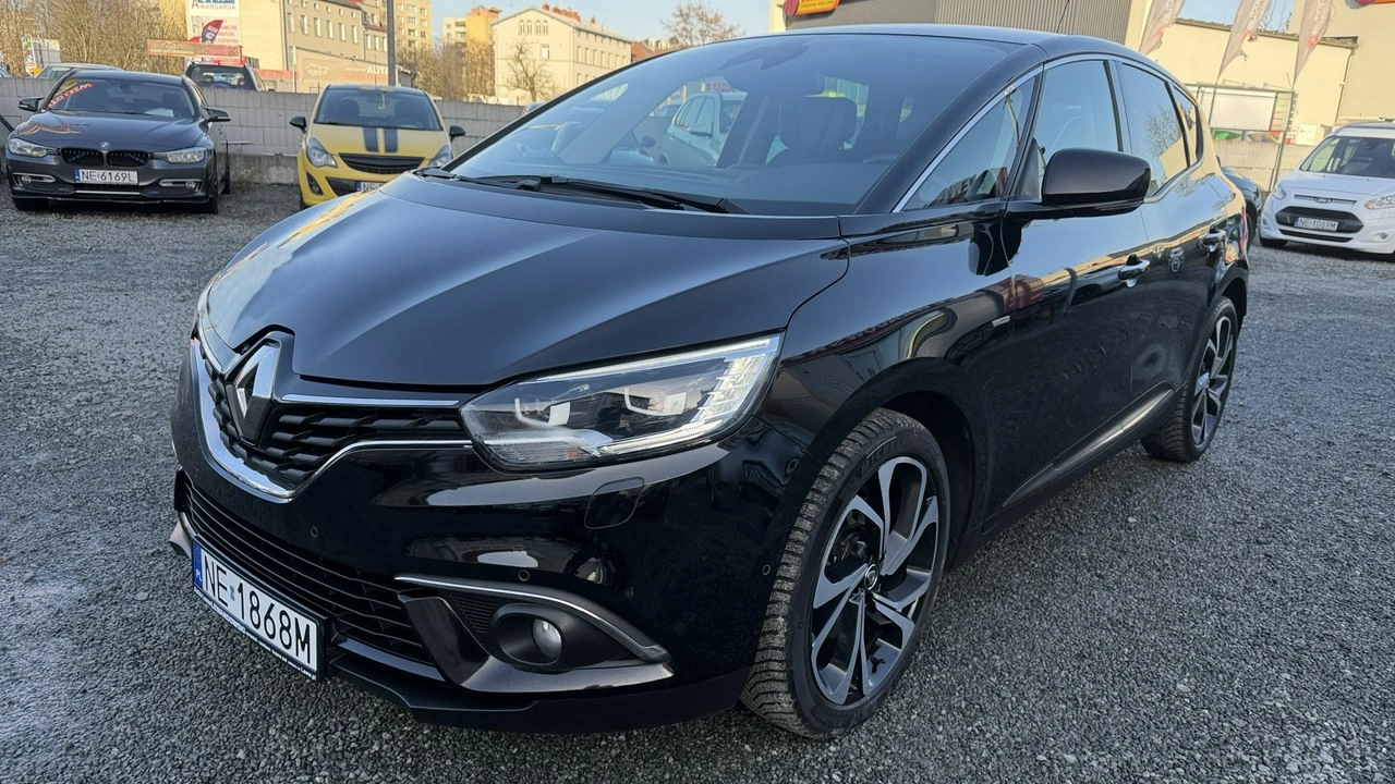 Renault Scenic - Zdjęcie 16