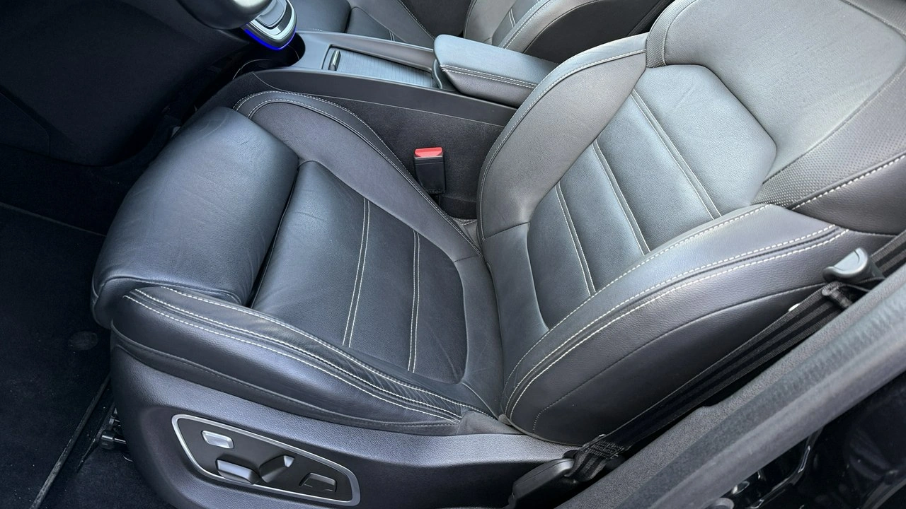 Renault Scenic - Zdjęcie 30