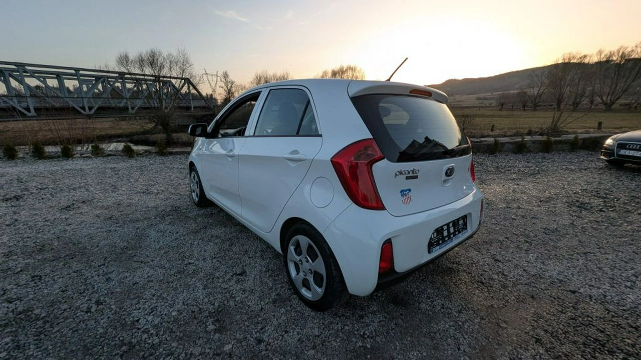 Kia Picanto - Zdjęcie 10