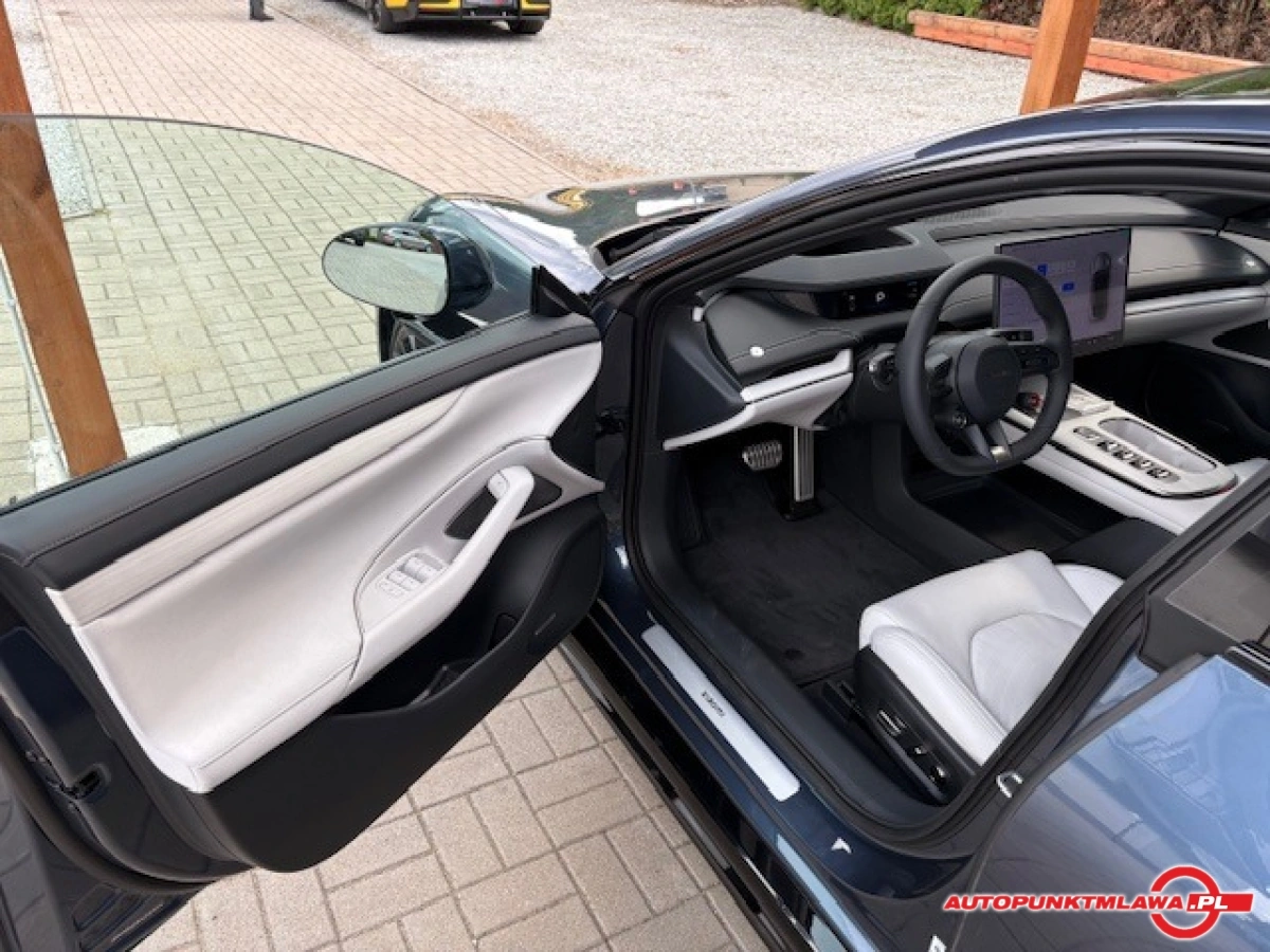 Xiaomi SU7 - Zdjęcie 6