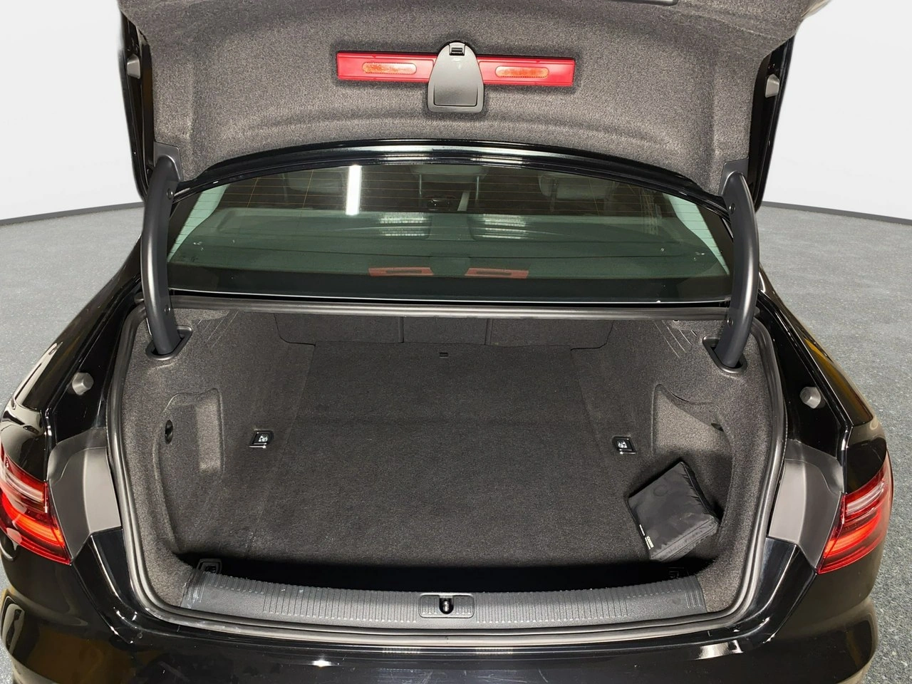 Audi A4 - Zdjęcie 16