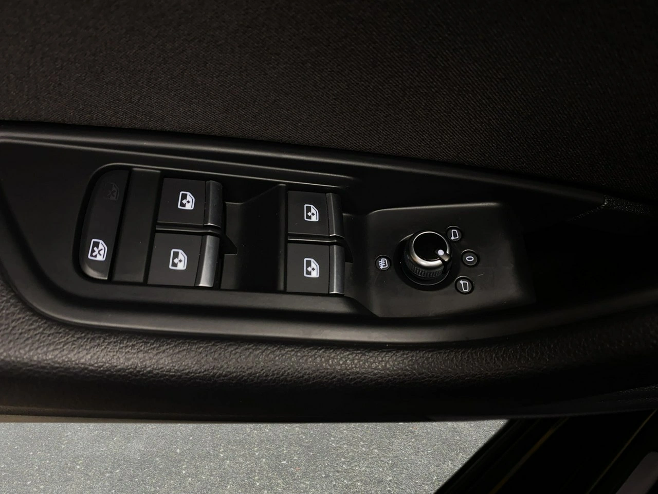 Audi A4 - Zdjęcie 36