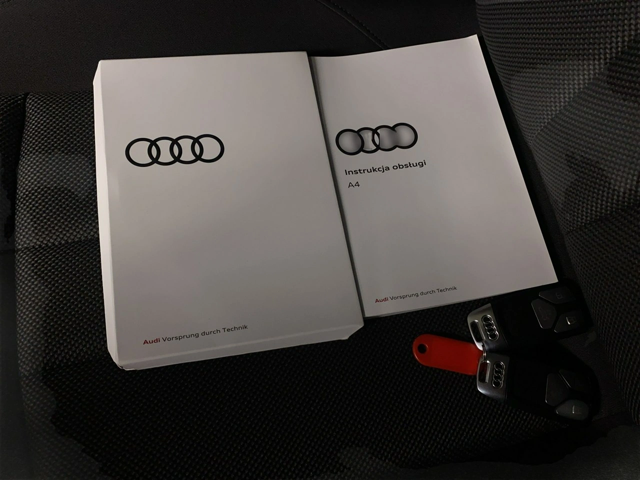 Audi A4 - Zdjęcie 39