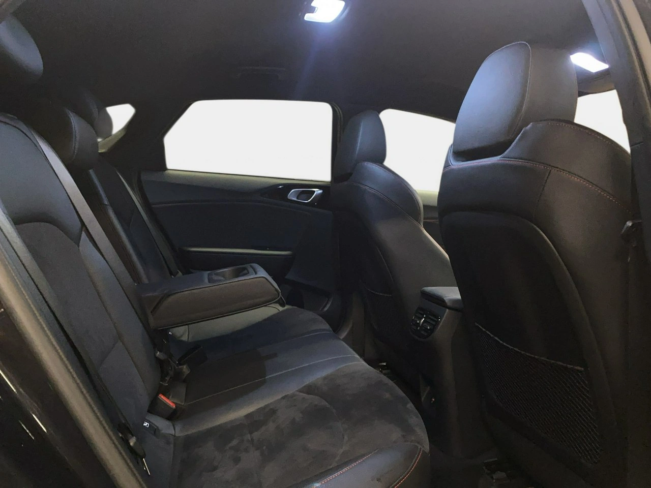 Kia Pro_cee'd - Zdjęcie 14