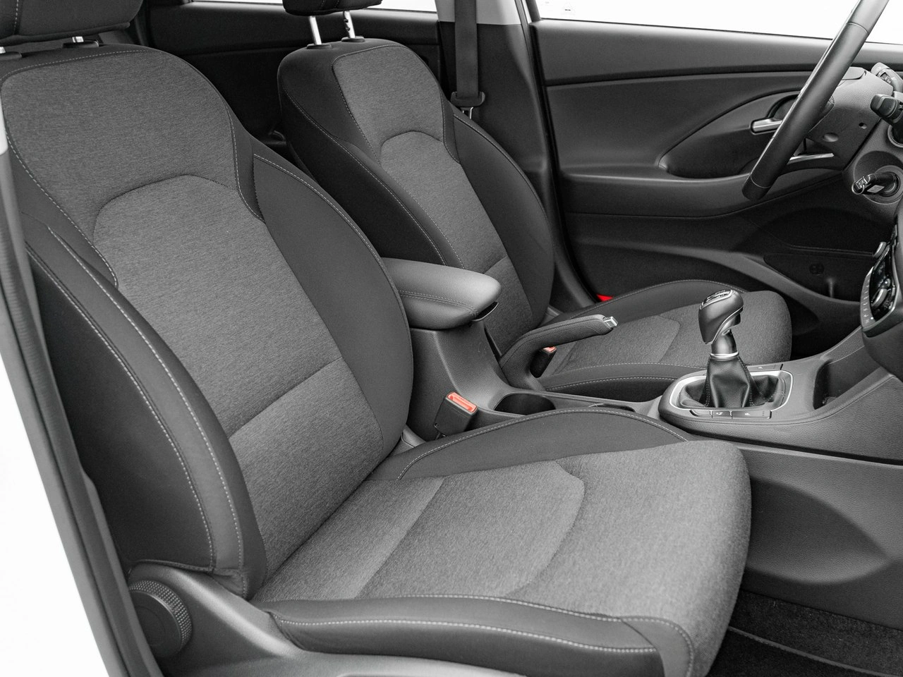 Hyundai i30 - Zdjęcie 33