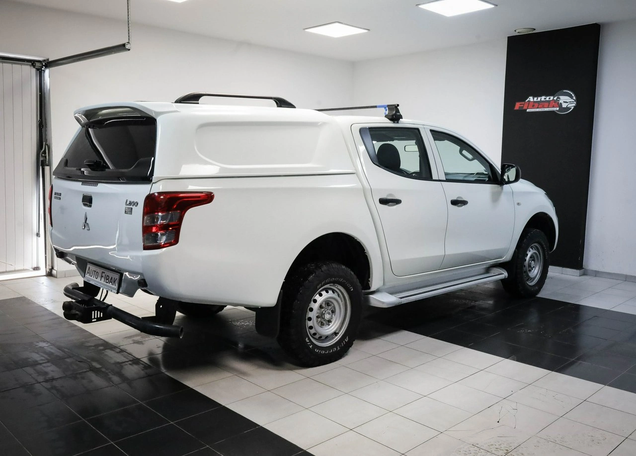 Mitsubishi L200 - Zdjęcie 10